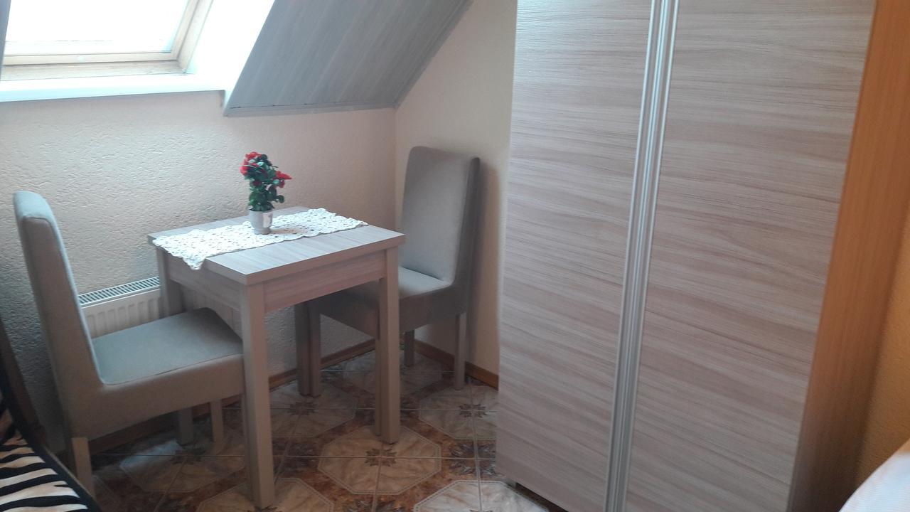 Kwatery Prywatne Wigor Ustronie Morskie Buitenkant foto